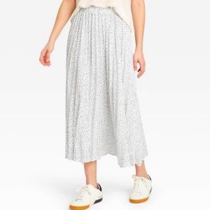 Target a New Day White Patterned Midi Skirt
